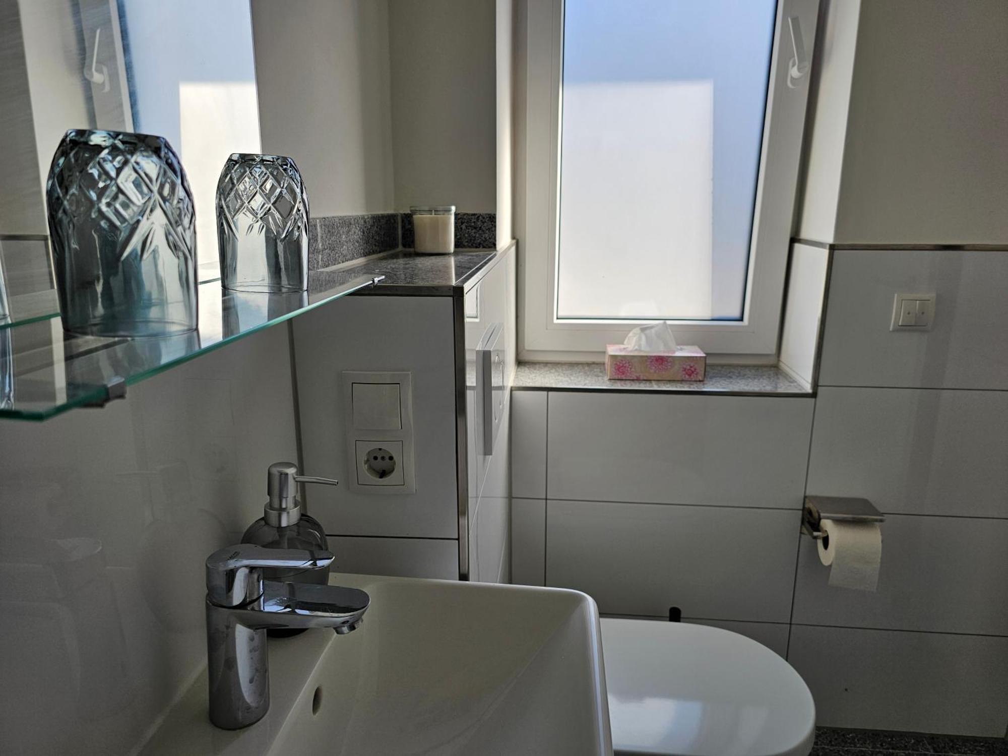 Moderne Doppelhaushaelfte In Oppenheim Villa Ngoại thất bức ảnh